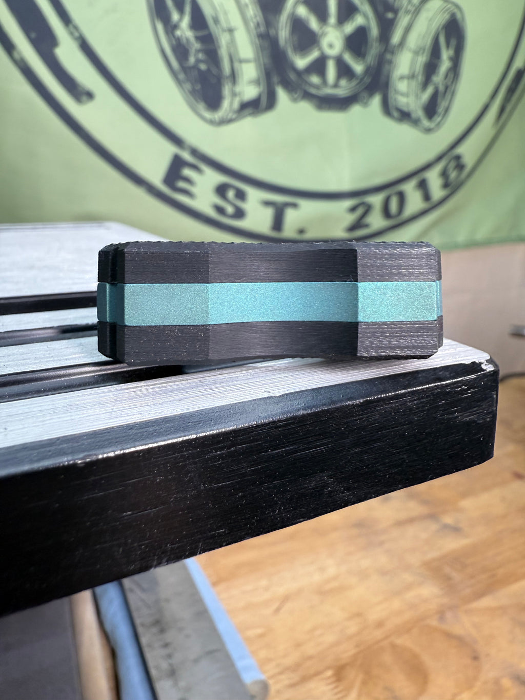 Cobble Stone Sculted Knuck