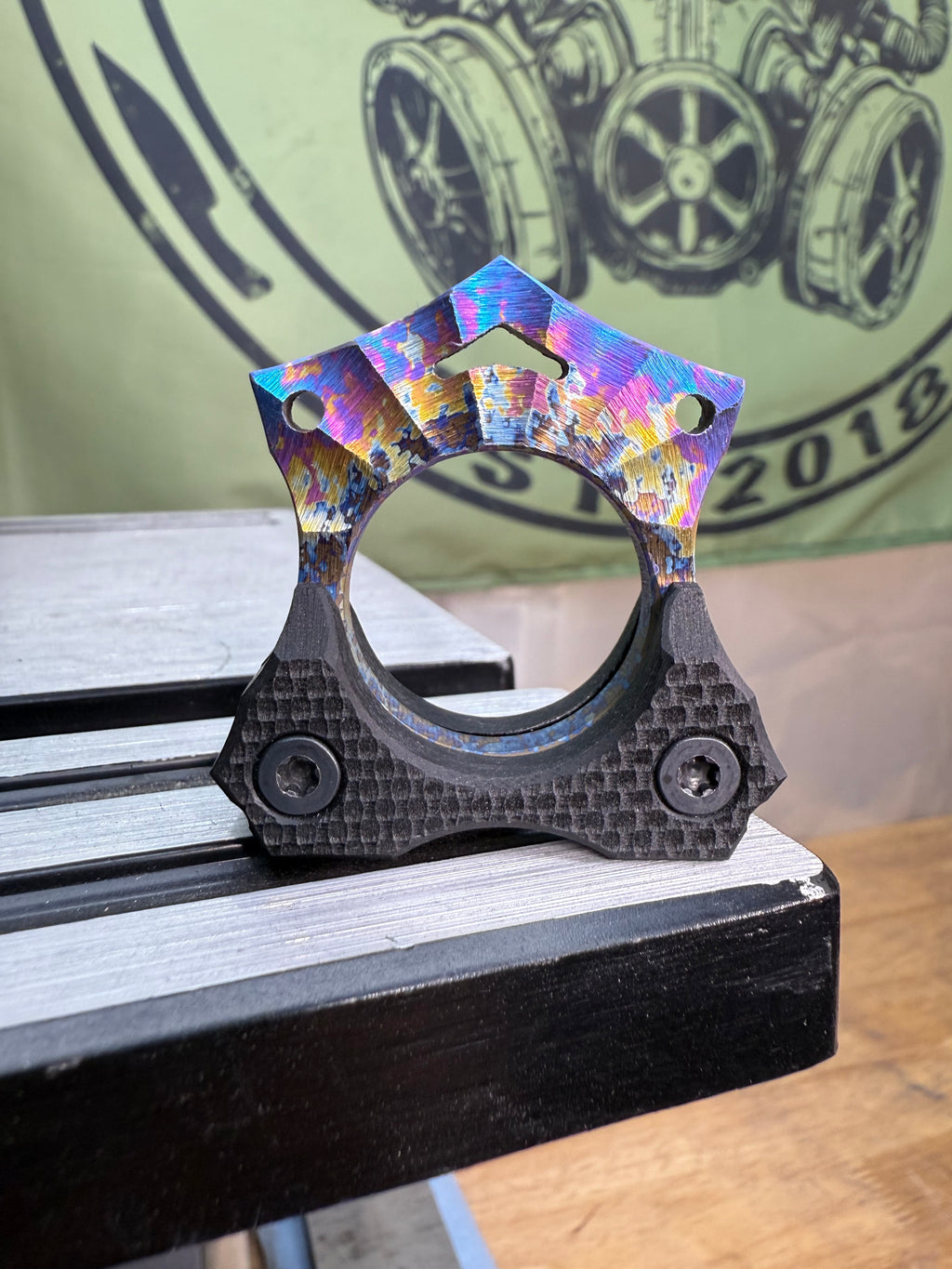 Sun Rise Sculpted Knuck