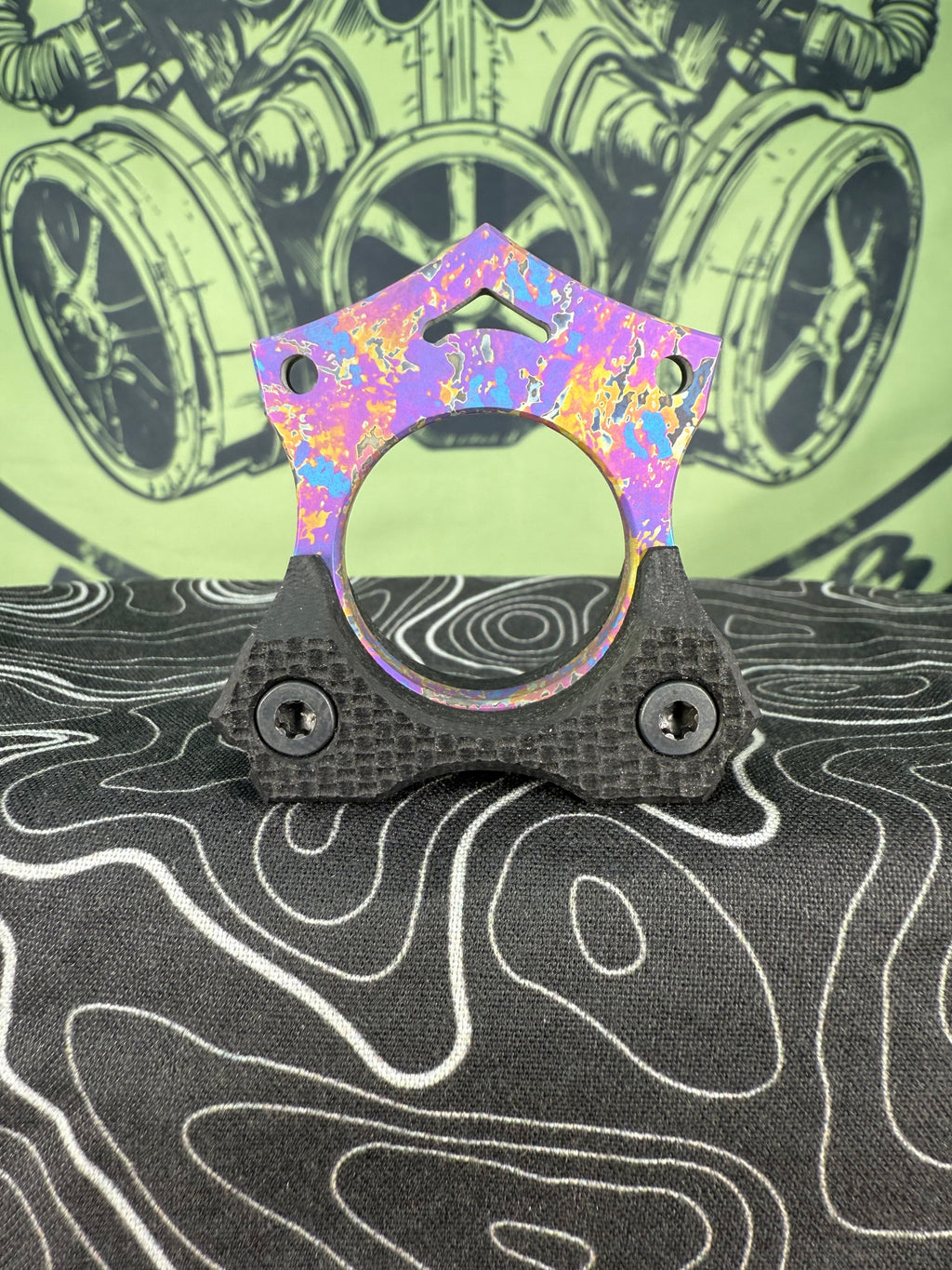 Color Bomb Pocket Knuck