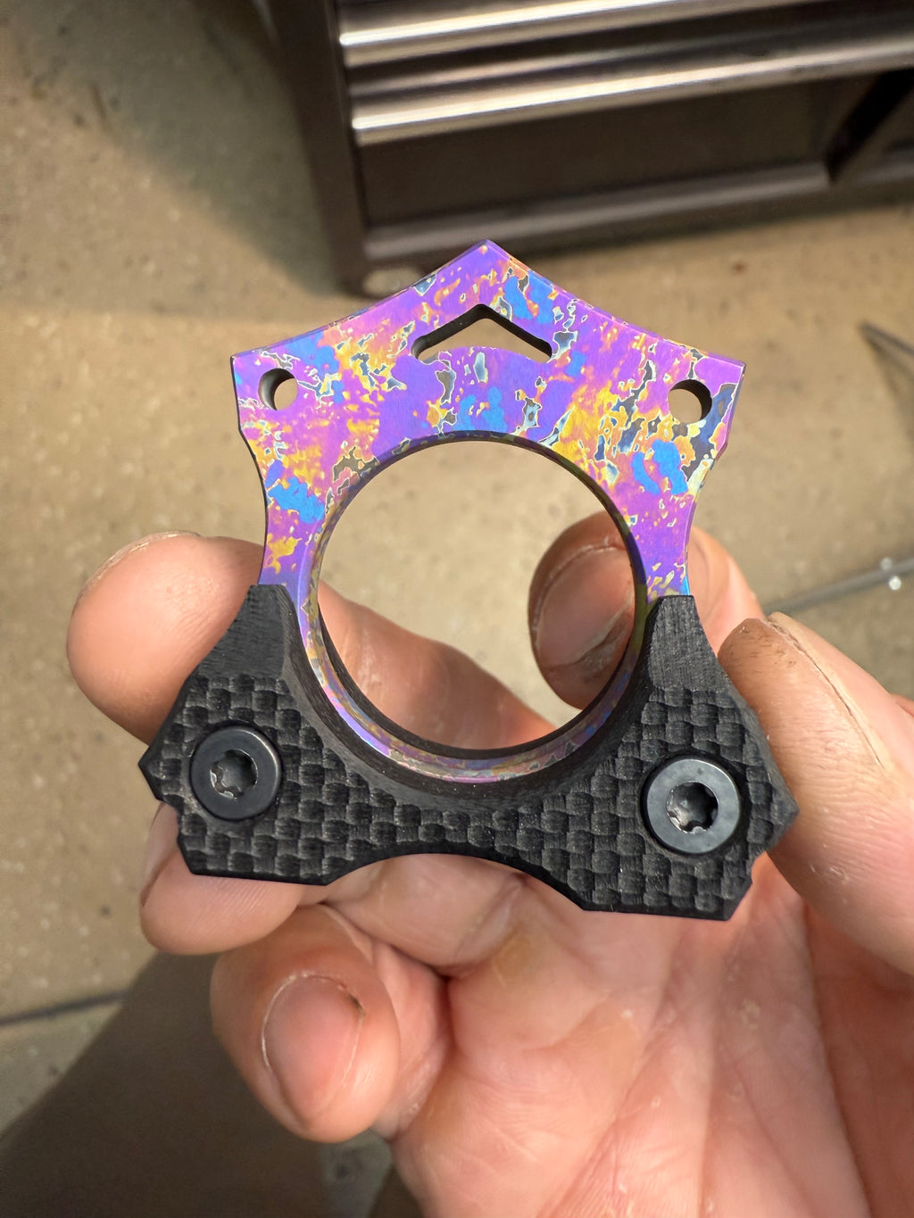 Color Bomb Pocket Knuck